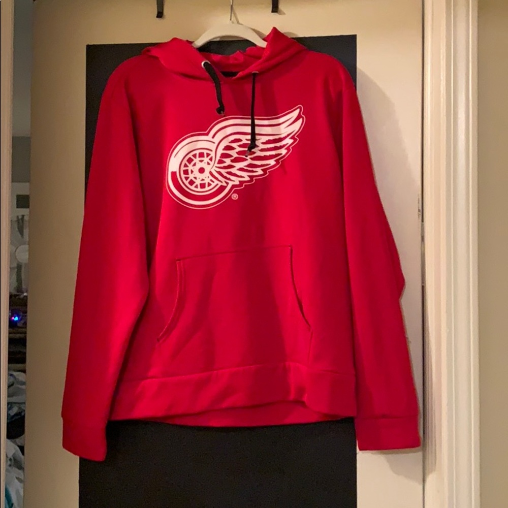 Dry fit material red wings hoodie